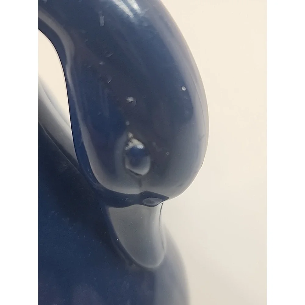 Vintage '94 Retro Acrylic Cobalt Blue Swan Shaped Soap Dish 5.5